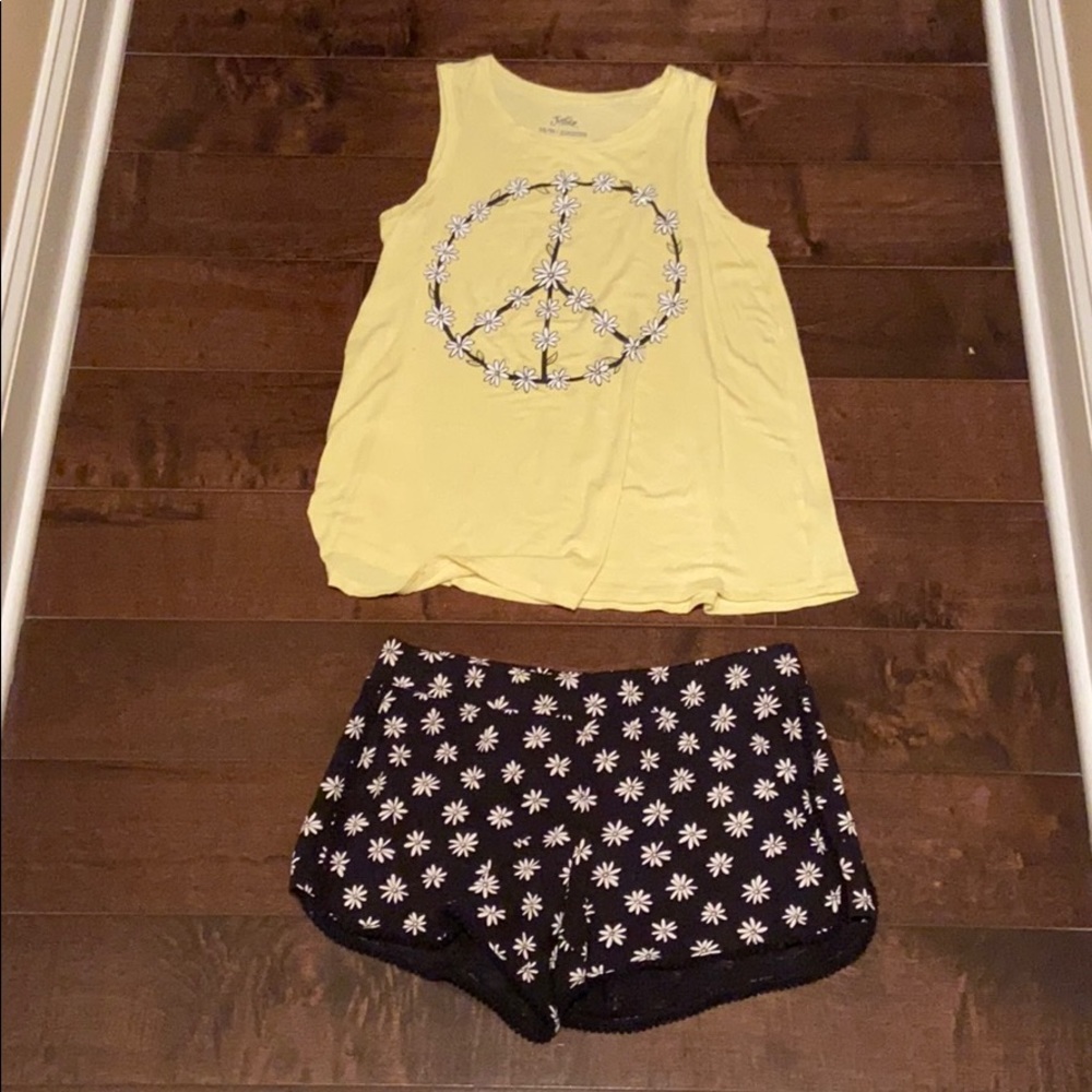 Tank top and shorts set